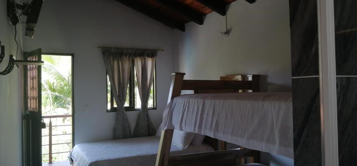 Hotel El Potrillo El Penol  외부 사진