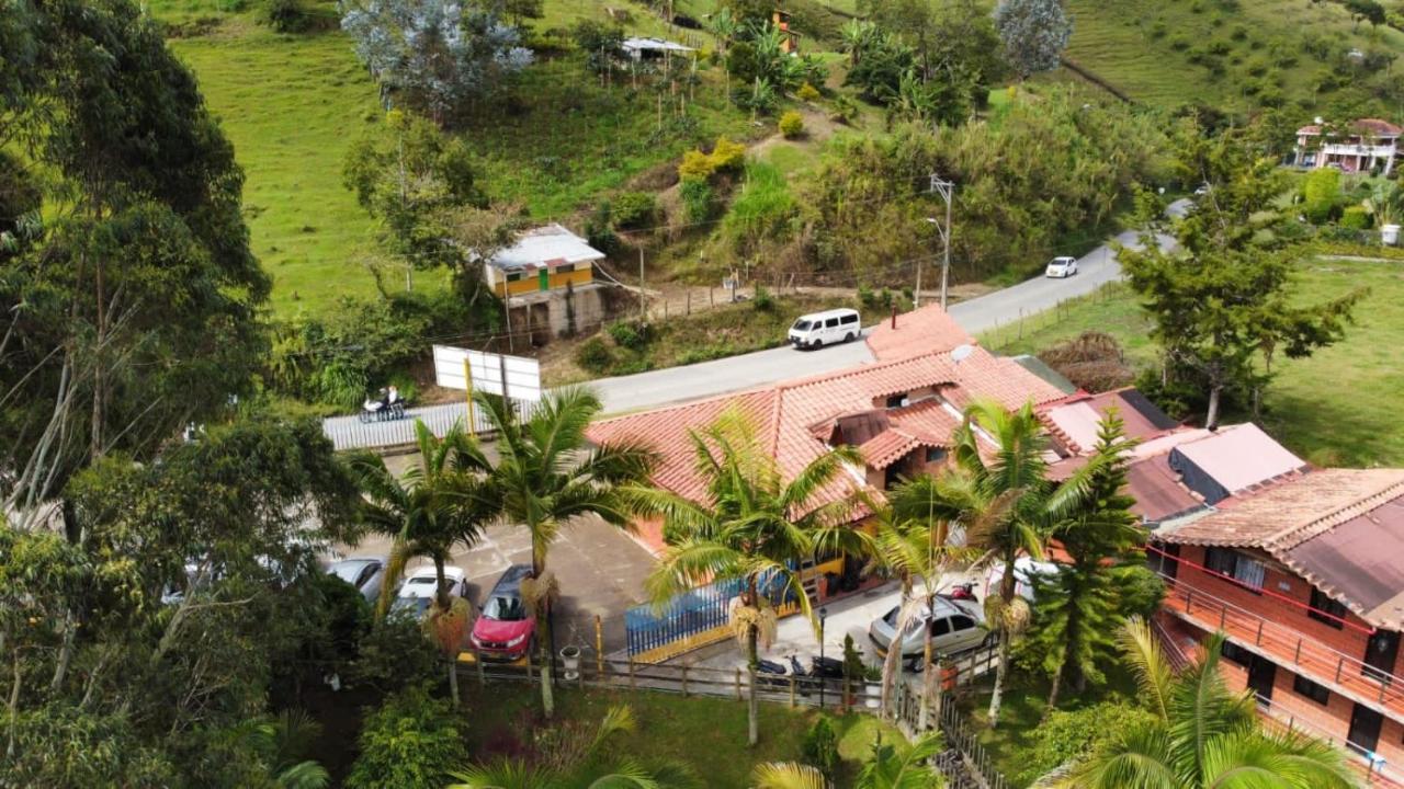 Hotel El Potrillo El Penol  외부 사진